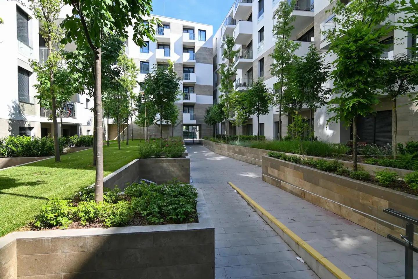 Elisabeth 102 With Parking Appartement *